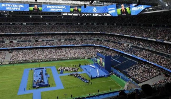 Florentino Pérez confirma el regreso inminente de los conciertos al Bernabéu tras fallo judicial
