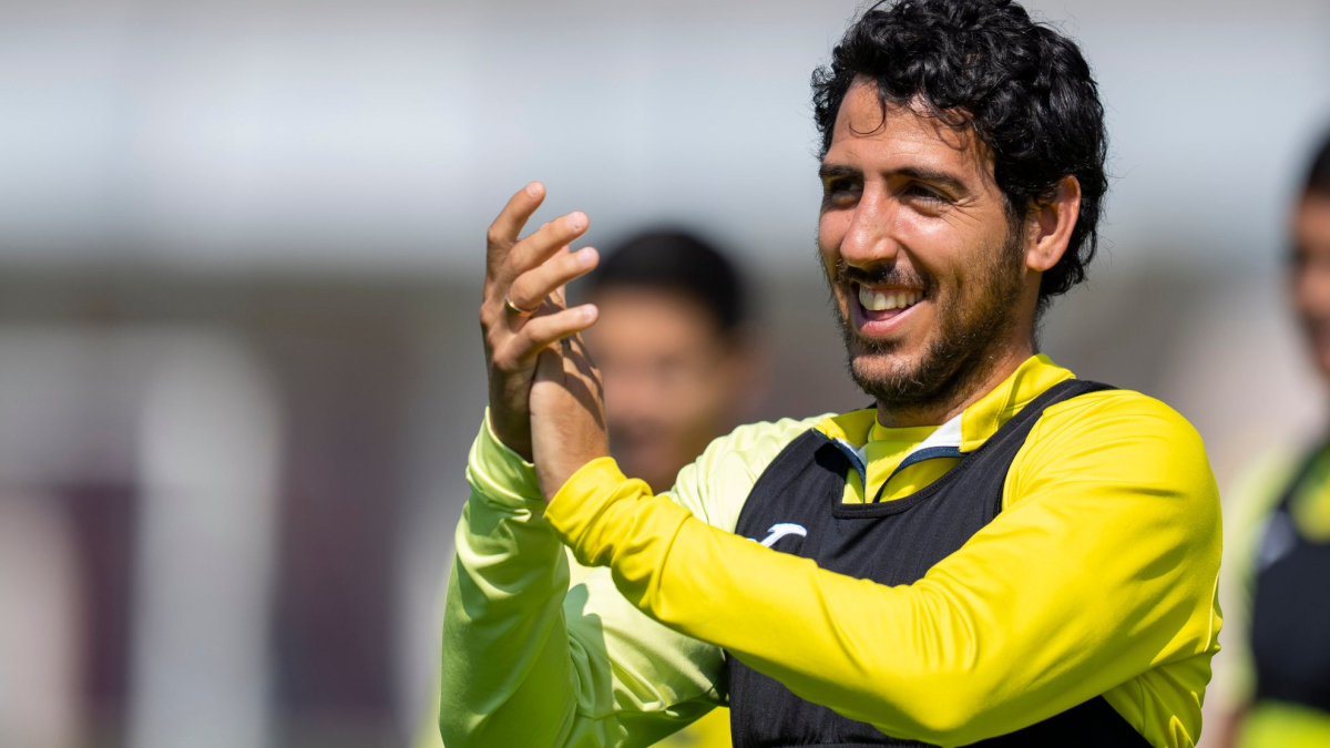 Dani Parejo Open to Valencia Return: «Valencia Has Been My Life