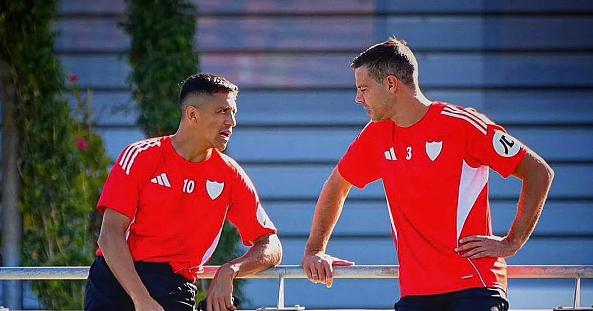 El Sevilla FC se despide de sus referentes: Alexis y Azpilicueta inician una nueva era