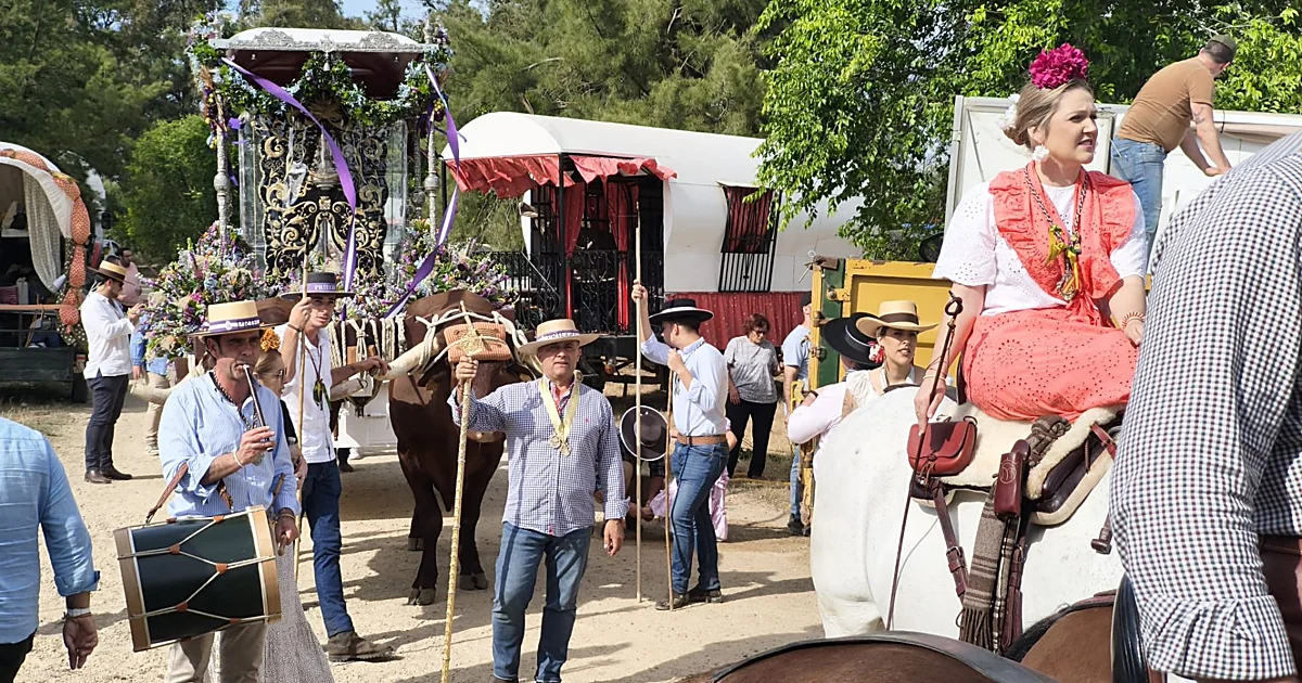 Rocío Pilgrimage: Córdoba Brotherhoods Embark on Journey of Faith