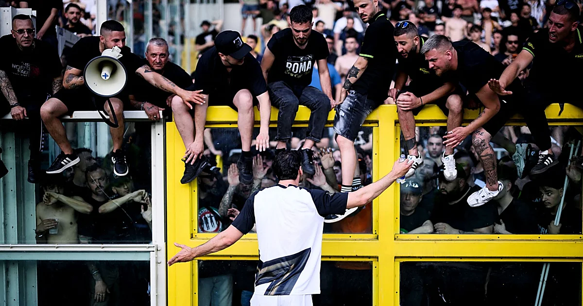 Derbi de Turín Retrasado por Violenta Pelea entre Aficionados con un Herido Grave