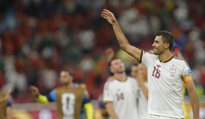 La selección española ha sellado su pase a las rondas eliminatorias del Mundial 2026 como líder de grupo, asegurando así una ruta que, si bi