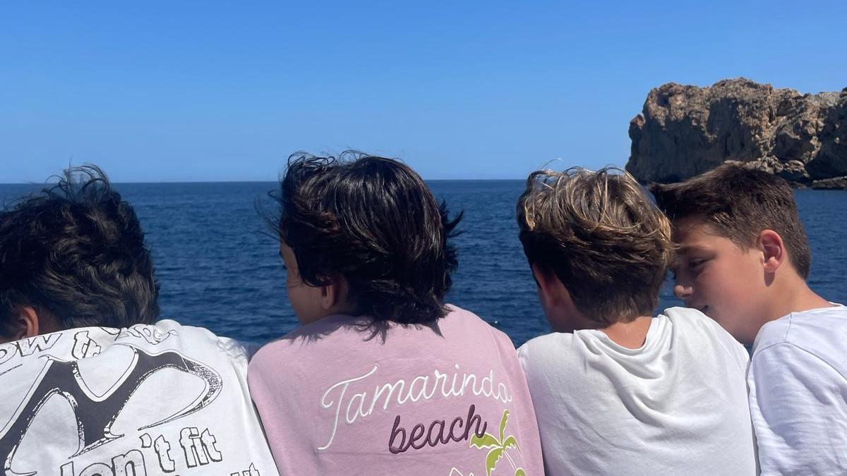 La Universitat de les Illes Balears (UIB) ha celebrado la culminación de la cuarta edición del concurso escolar «Un Mar de Ciència», galardo