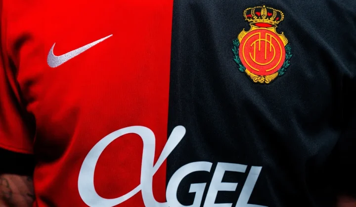 El RCD Mallorca ha presentado oficialmente su nueva primera equipación para la temporada 2026/27, un diseño que busca encapsular la esencia