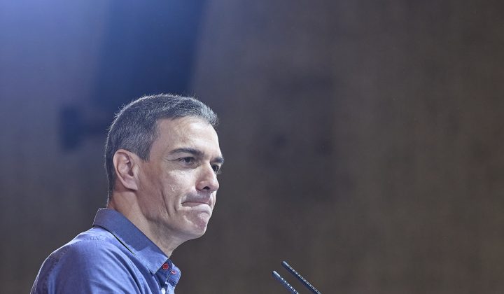 Críticas internas en el PSOE por un «final agónico» de la legislatura