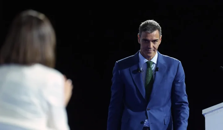 El periodista José Antonio Zarzalejos ha ofrecido un análisis contundente sobre la situación política actual en España, centrándose en la fi