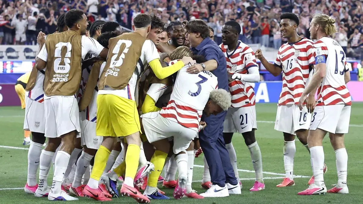 Estados Unidos busca certificar su pase ante Australia con el ‘Pochettinoball’