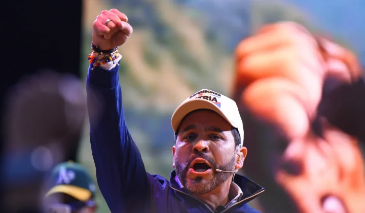 El candidato de ultraderecha Abelardo de la Espriella se ha impuesto en la segunda vuelta de las elecciones presidenciales de Colombia, segú