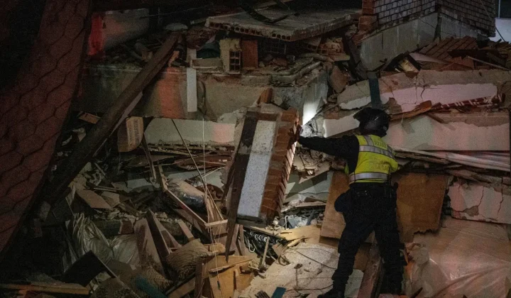 Bomberos españoles parten a Venezuela para ayudar en labores de rescate tras devastadores terremotos