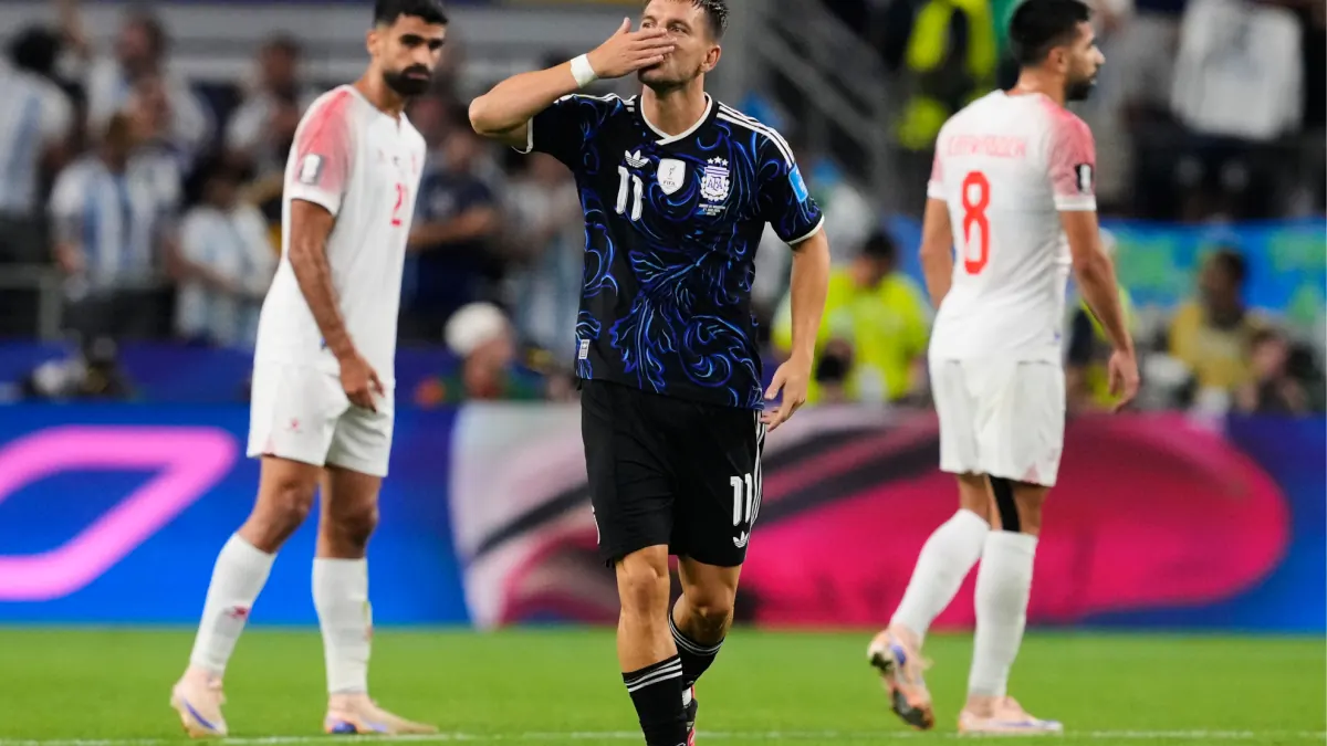 Giovani Lo Celso ha sido una figura destacada en la victoria de Argentina contra Jordania en el Mundial 2026. El centrocampista del Real Bet