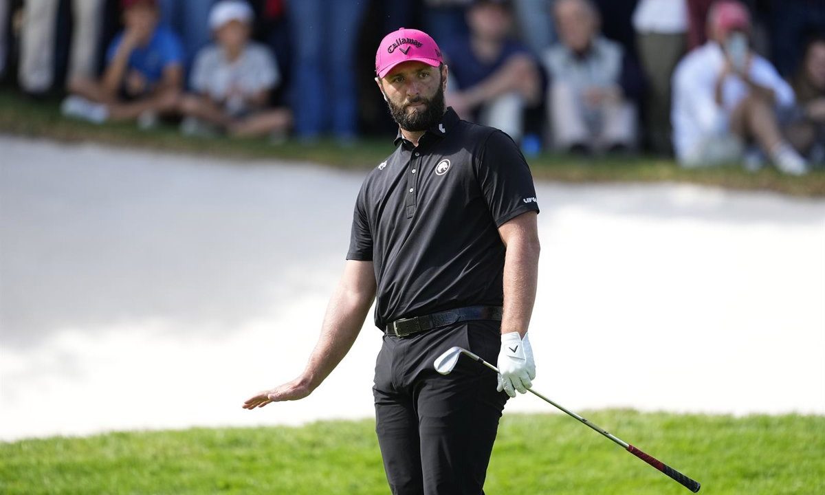 Jon Rahm y Ángel Hidalgo, bajo par en el US Open; Wyndham Clark lidera