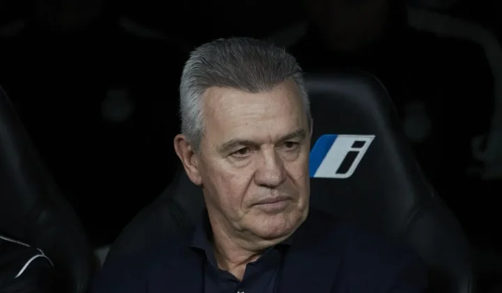El seleccionador de México, Javier Aguirre, ha anunciado su dimisión tras la dolorosa eliminación del equipo en los octavos de final de la C
