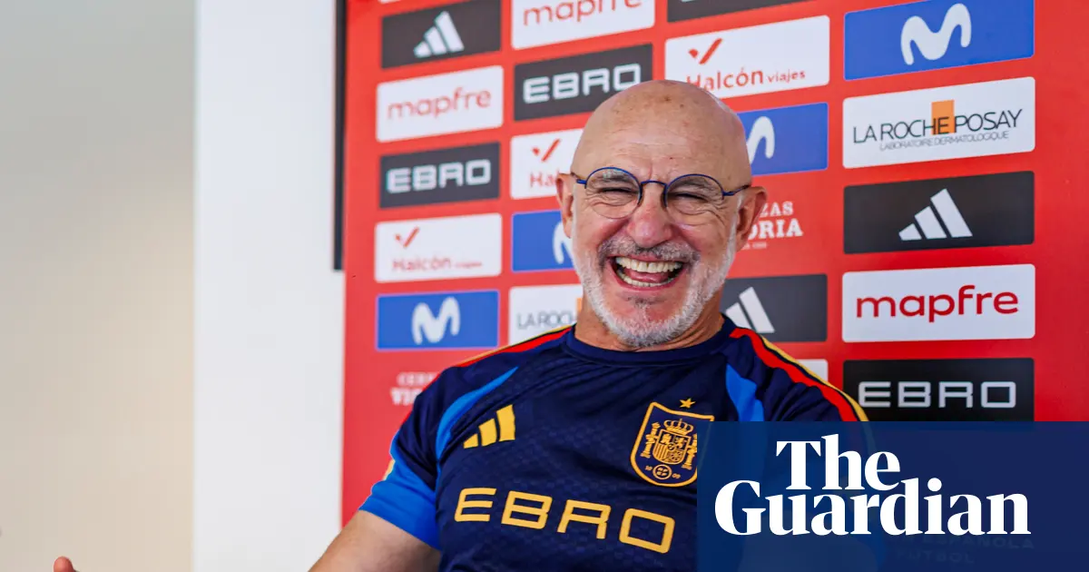 Luis de la Fuente, seleccionador nacional de España, ha compartido reflexiones profundas sobre el presente y futuro del combinado español en