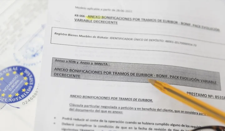 La economía doméstica aprieta en verano: una de cada tres familias no puede permitirse vacaciones
