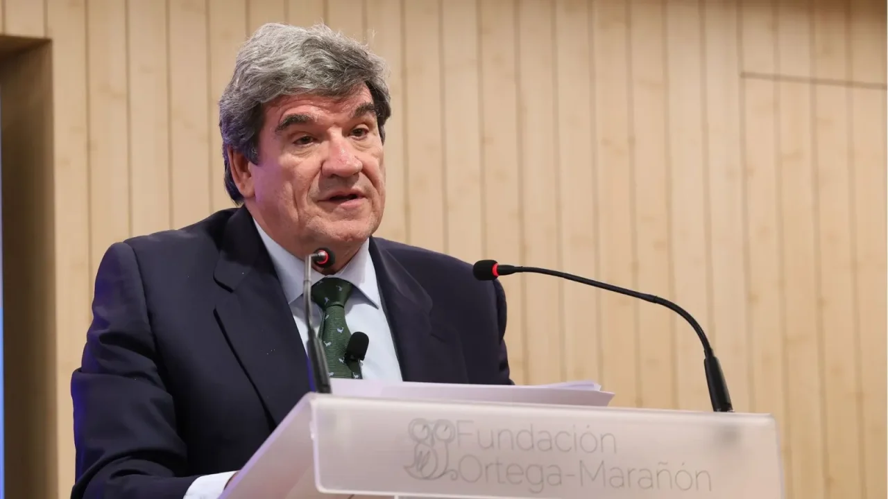 Artículo descartado – la advertencia del Banco de España sobre cuentas corrientes no encaja en Football Español
