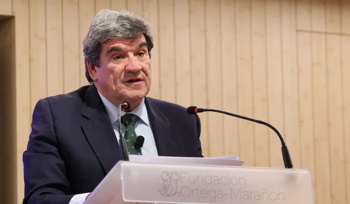 Artículo descartado – la advertencia del Banco de España sobre cuentas corrientes no encaja en Football Español