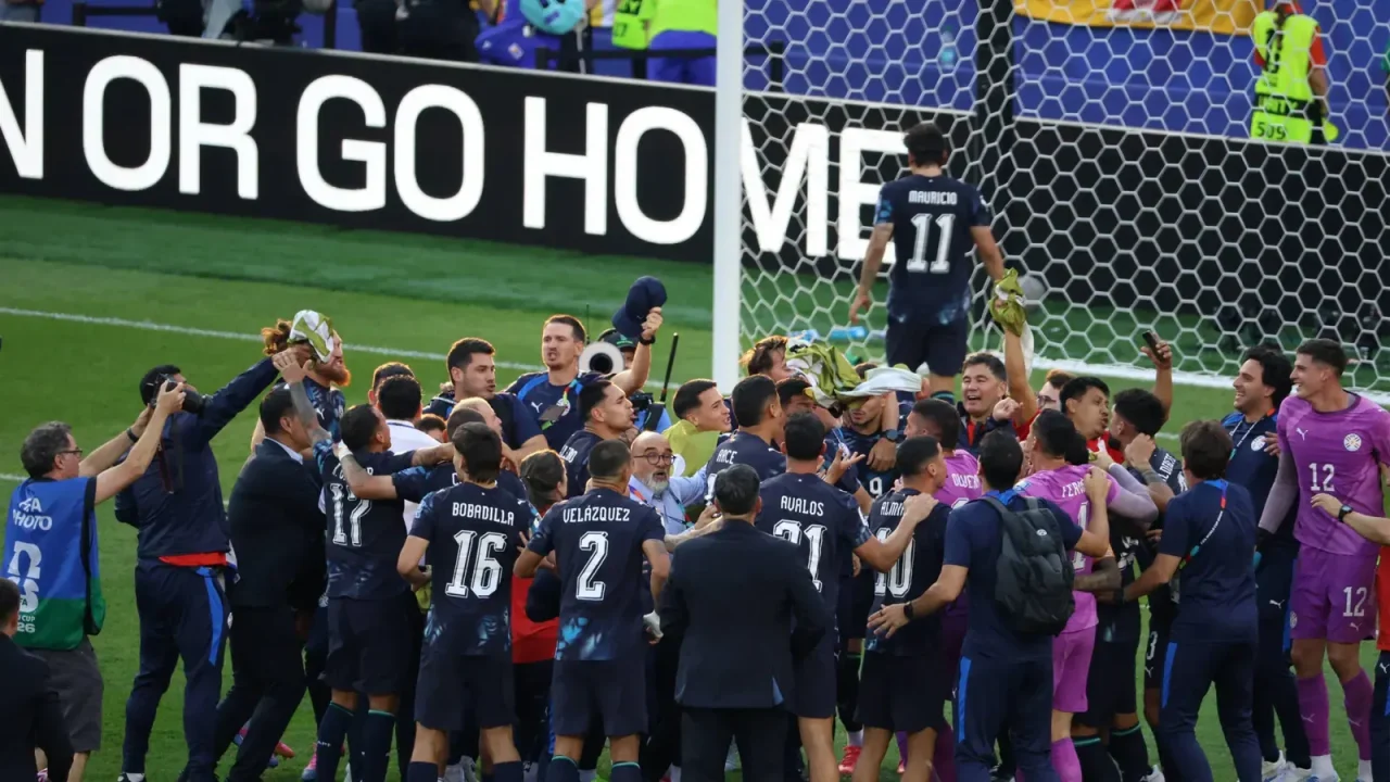 La selección de Paraguay ha protagonizado una de las grandes sorpresas del Mundial al lograr una victoria histórica frente a Alemania. El hi