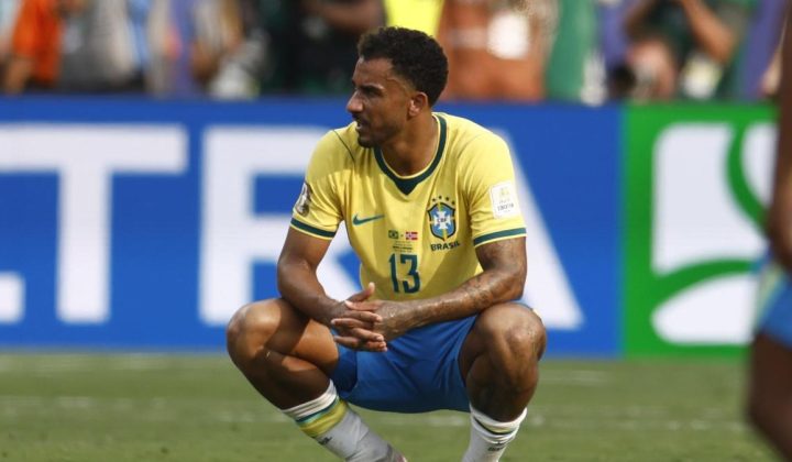 Danilo insinúa su adiós de la selección brasileña tras la eliminación del Mundial