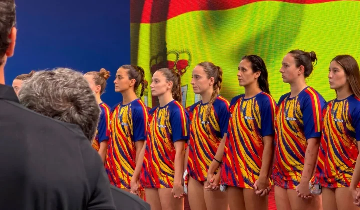 España hace historia: la selección femenina de waterpolo jugará su primera final de la Copa del Mundo