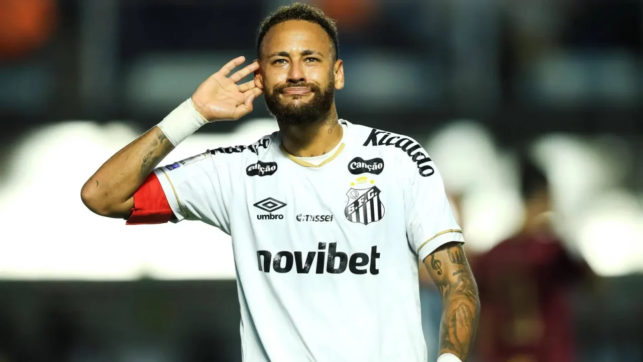 Neymar vuelve por todo lo alto: doblete y celebración con mensaje a sus críticos