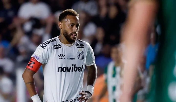 La bronca de Neymar con los canteranos del Santos que reabre el debate sobre su carácter