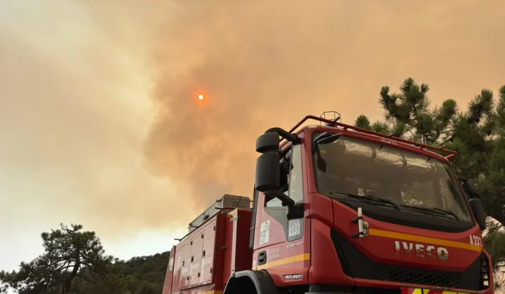 El incendio de la Sierra de Espadán amenaza la actividad en la provincia de Castellón, hogar del Villarreal