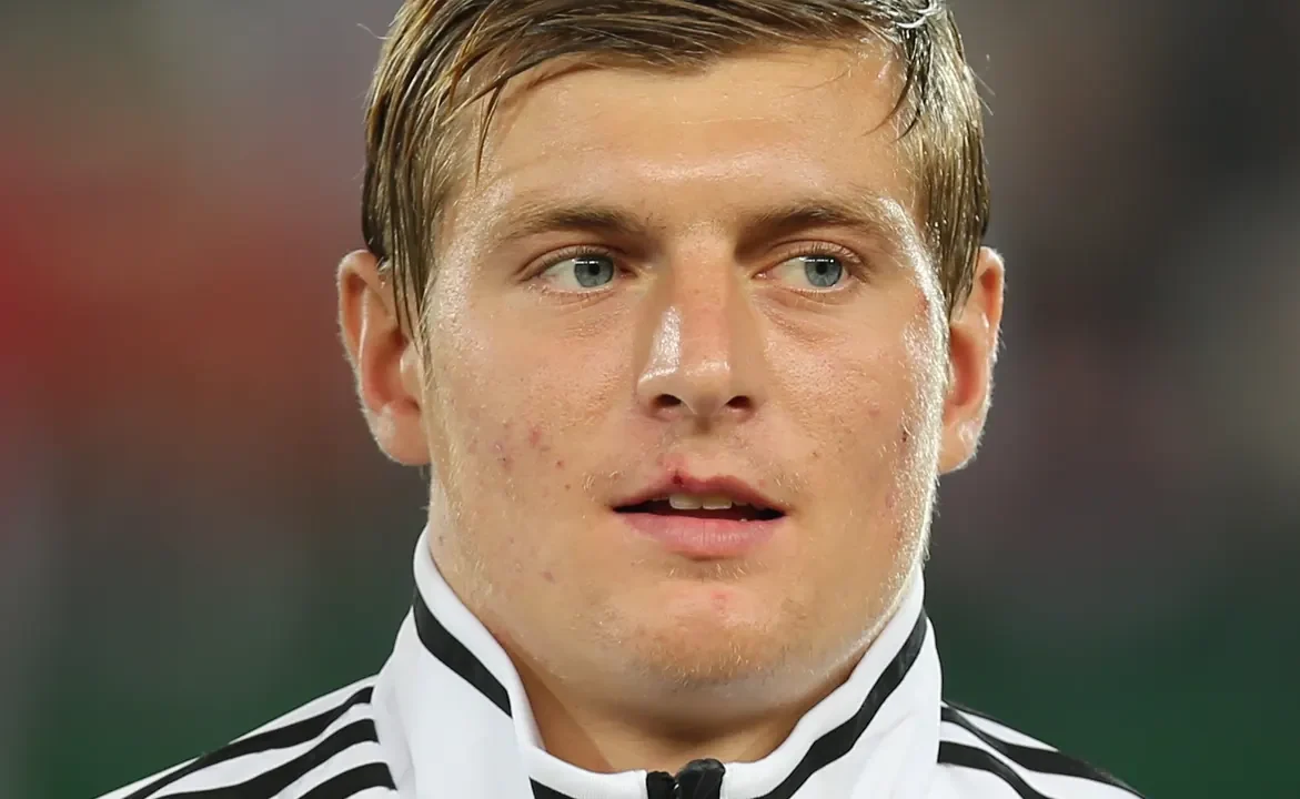 El Futuro del Mediocampo del Real Madrid: ¿Quién Heredará el Manto de Kroos y Modrić?