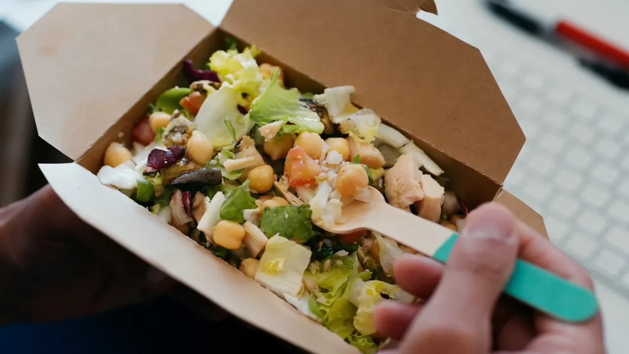 Un reciente estudio liderado por investigadores de la Universidad del Sur de California (USC) ha reavivado el debate sobre la alimentación y
