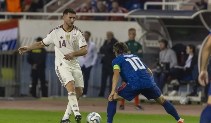 Unai Simón y Laporte cumplen el límite de 270 minutos marcado por De la Fuente en la Nations League
