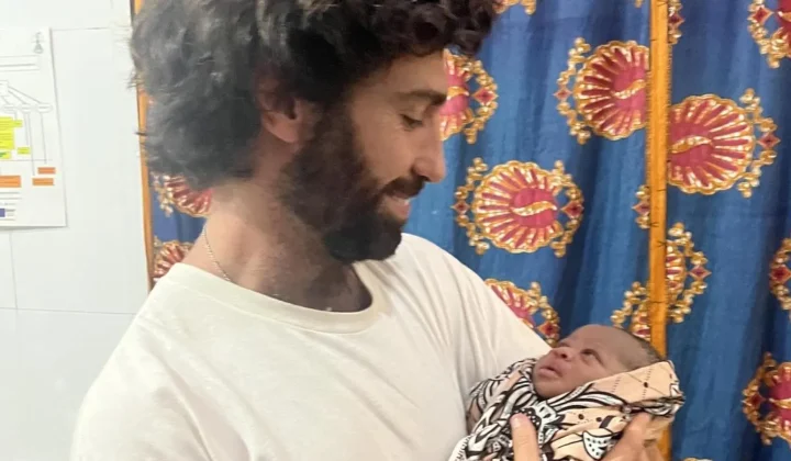 Carlos Bobillo, el misionero que dejó su carrera por Burundi, protagoniza el DOMUND 2026